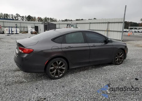 2015 Chrysler 200 S z USA, uszkodzony, nr VIN 1C3CCCBB9FN534392